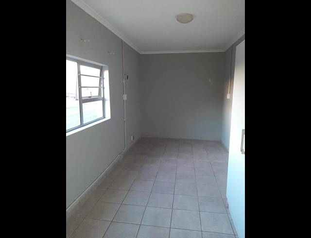 0 BEDROOM PROPERTY TO RENT IN GOODWOOD CENTRAL